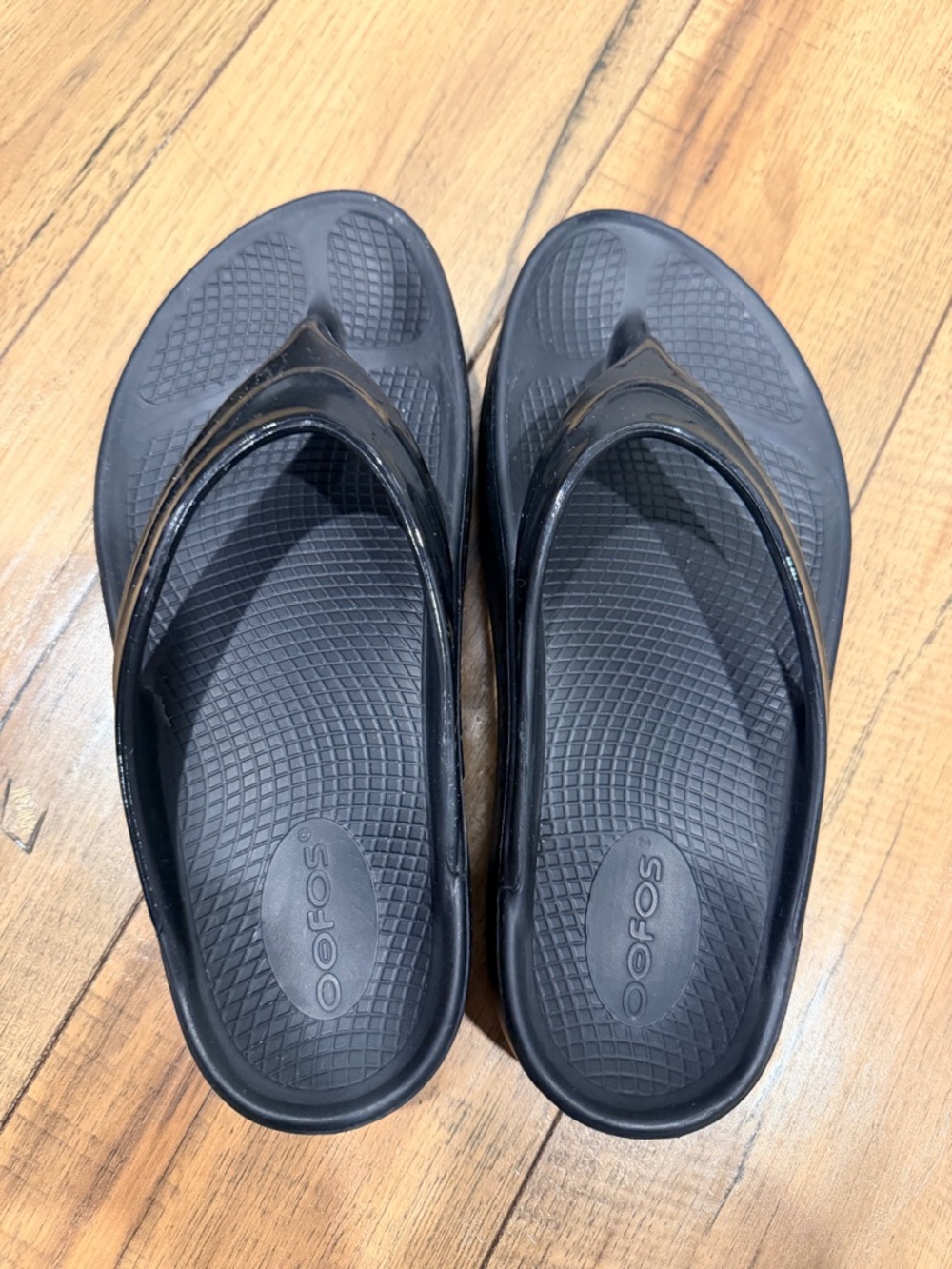 OOFOS Black Women's OOlala Platform Flip Flops - Picture 5 of 8